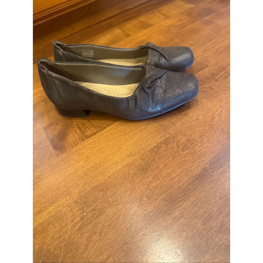 Clarks Collection Ultimate Comfort Women’s 8.5 Metallic Low Heel Comfort Pumps S